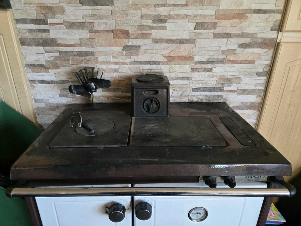 Stanley Comeragh Solid Fuel Range - Image 3