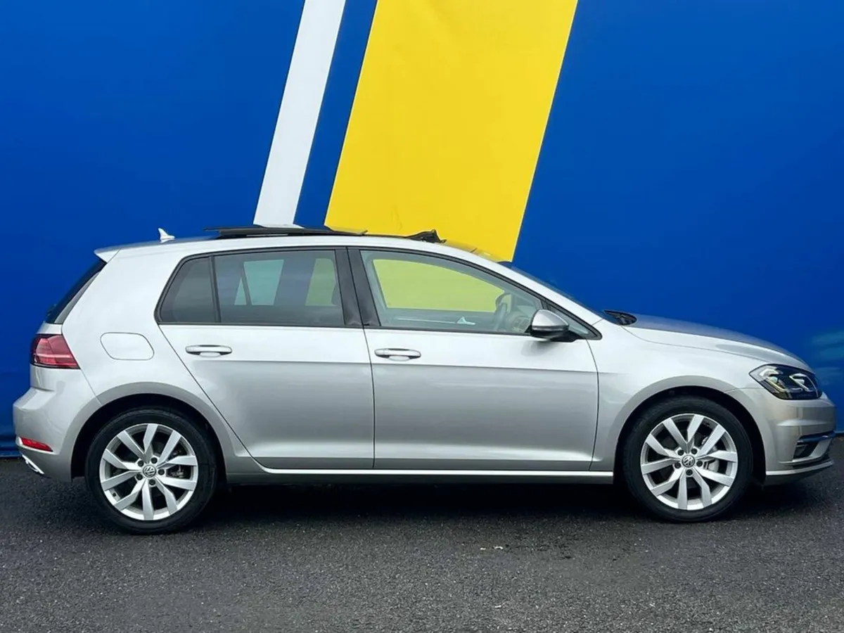 Volkswagen Golf HIGHLINE 1.4 TSI AUTO // PANORAMIC - Image 4