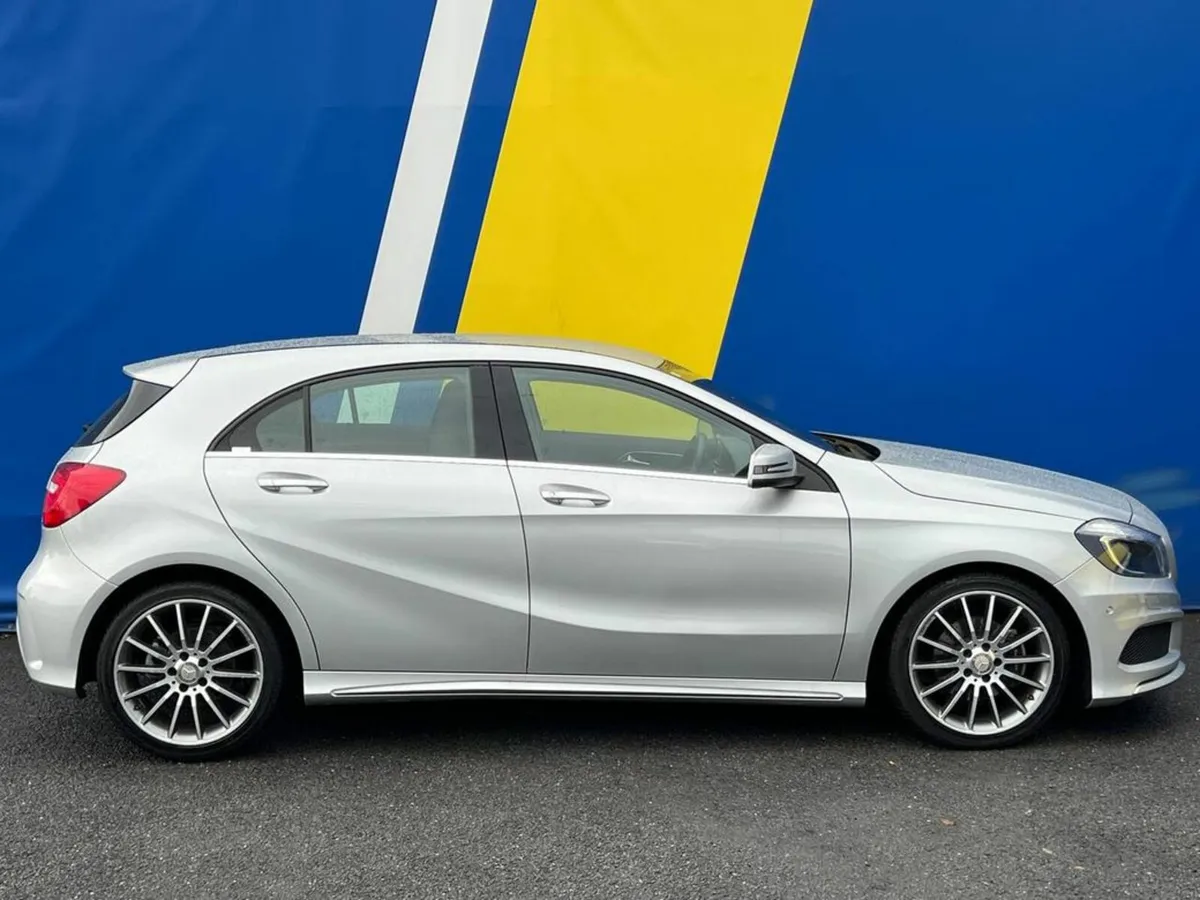 Mercedes-Benz A-Class A180 AMG-SPORT 1.6 AUTO // O - Image 2