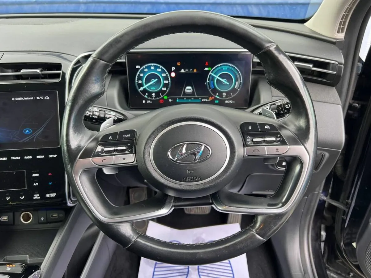 Hyundai Tucson PREMIUM 1.6 HYBRID // HEATED SEATS - Image 4