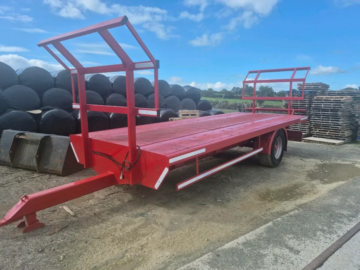 Bale trailer - Image 3