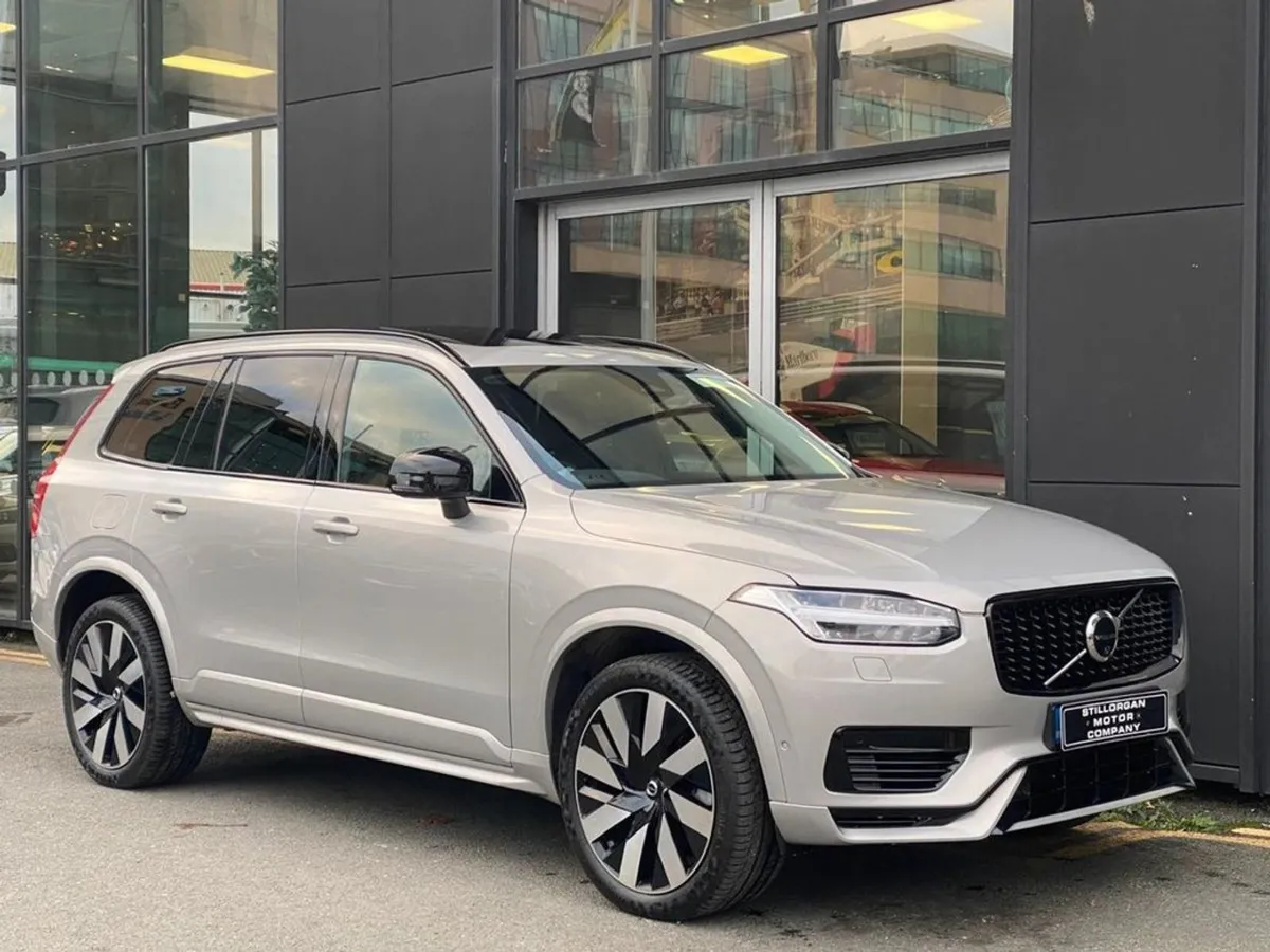 Volvo XC90 T8 Dark Plus Recharge Auto AWD (phev) - Image 3