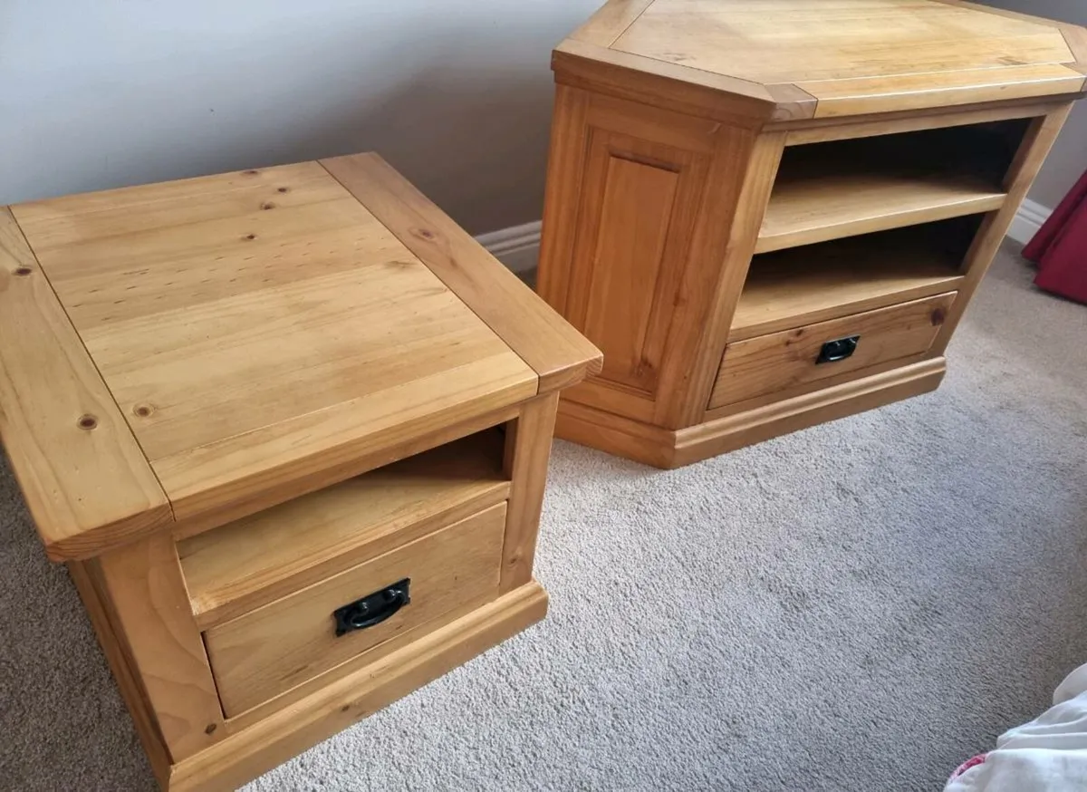 Tv unit & side table - Image 1