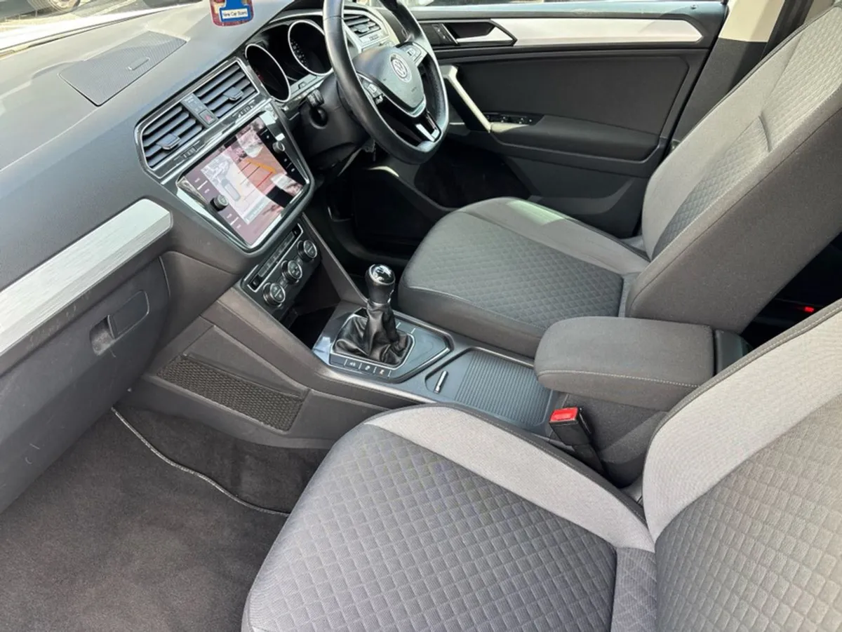 Volkswagen Tiguan 2.0 TDI SE Match 150PS 5DR - Image 3