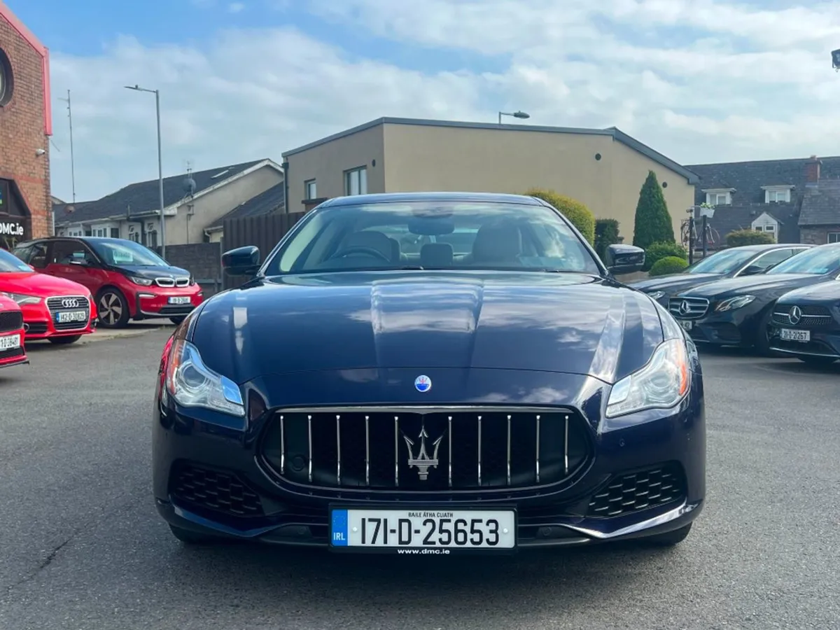 Maserati Quattroporte 3.0 D V6 4DR Auto  fsh - Image 2