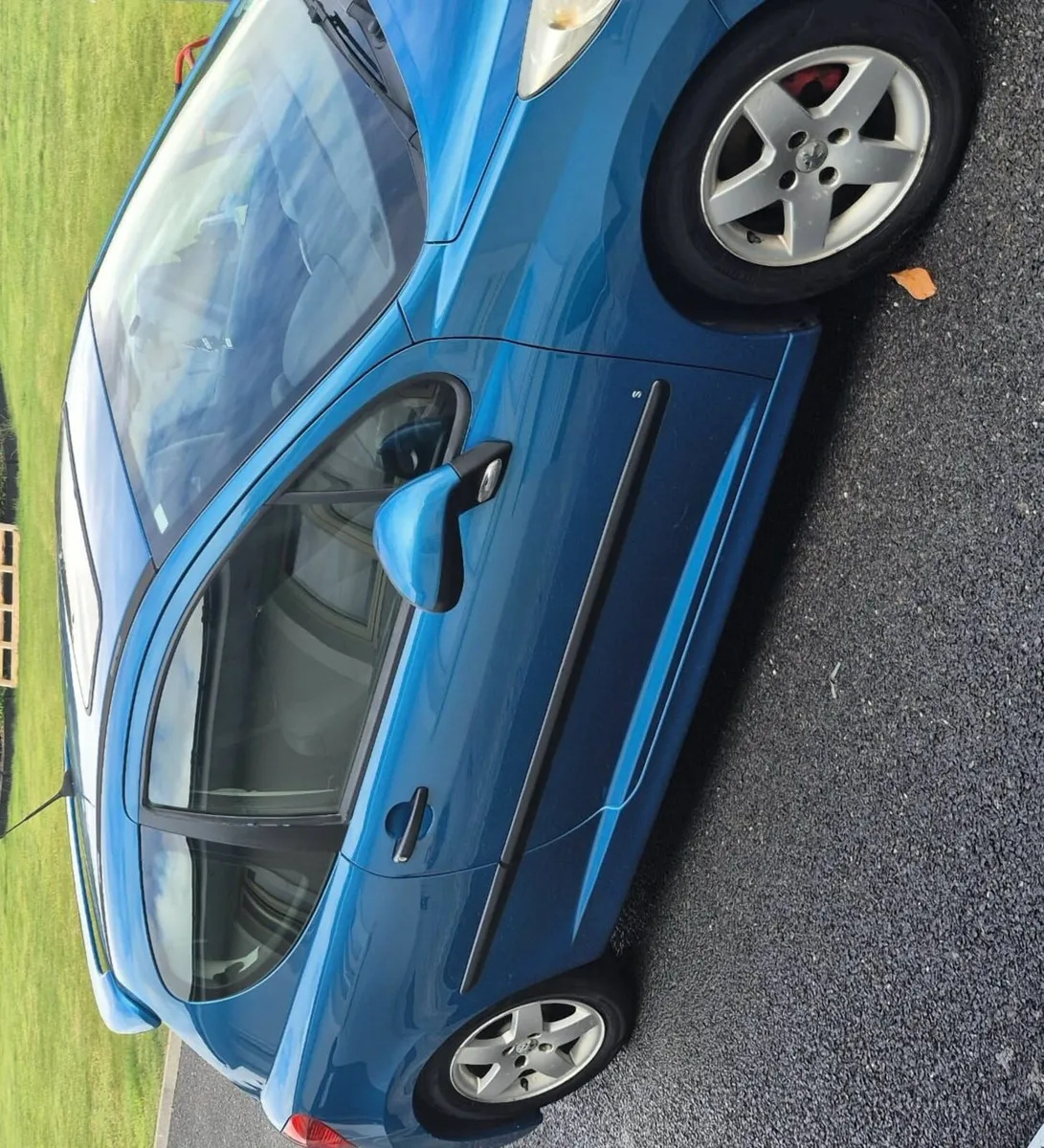 Peugeot 207 2007 - Image 2