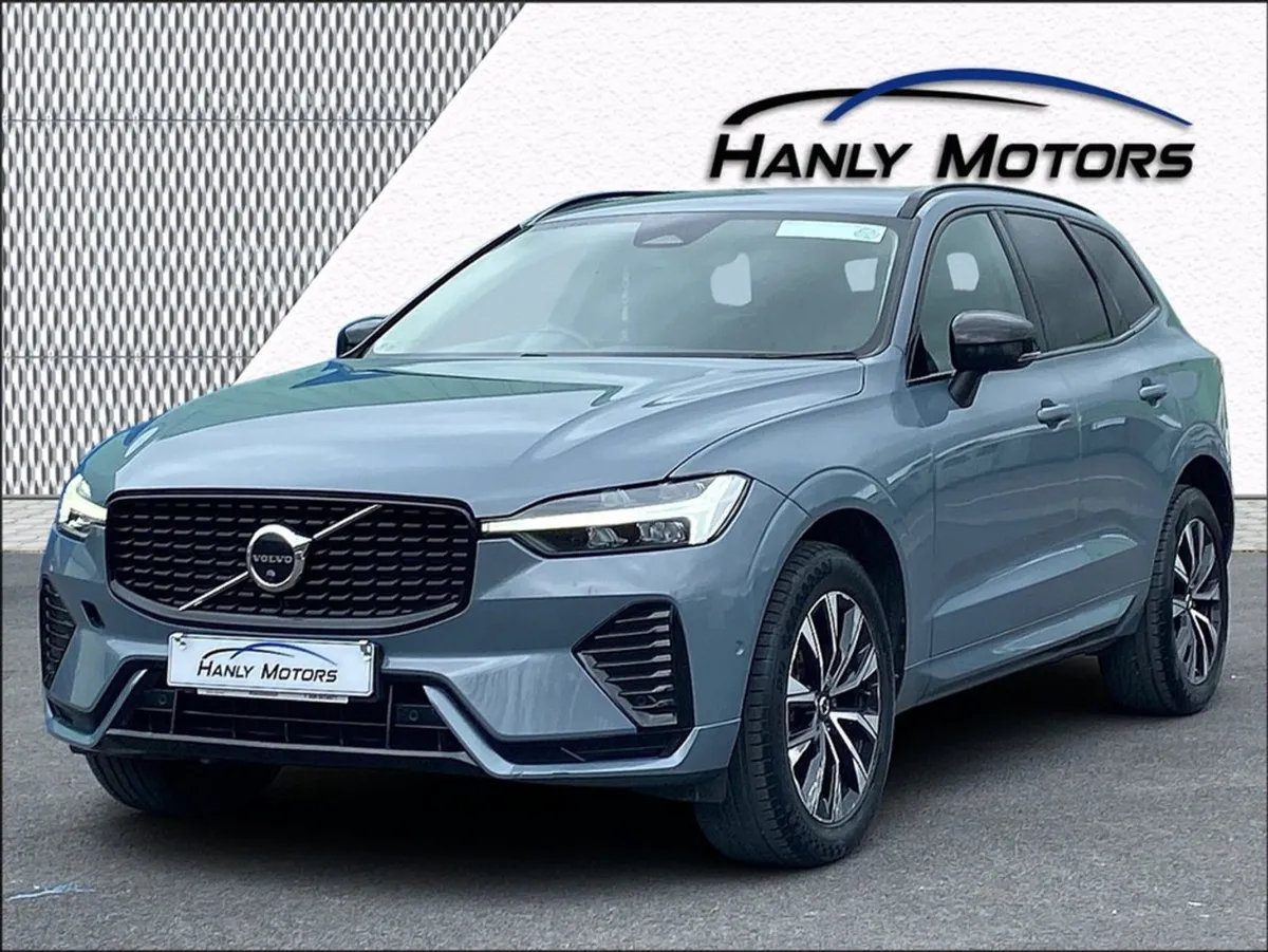 Volvo XC60 B4 Plus Dark 5DR Auto - Image 3