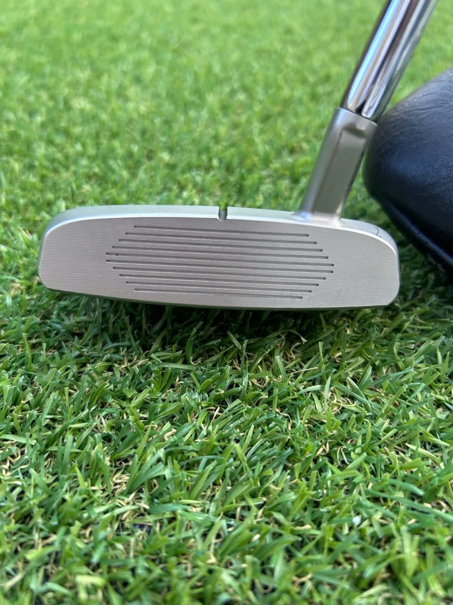 Taylormade TP Reserve M33 Putter - Image 2