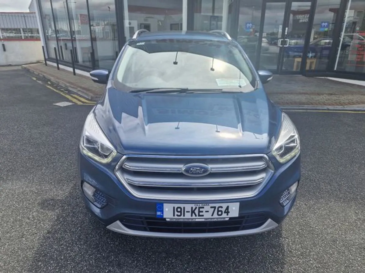 Ford Kuga Titanium 1.5tdci 120PS MAN 4DR - Image 3
