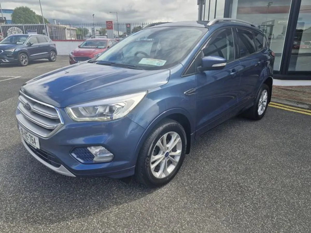 Ford Kuga Titanium 1.5tdci 120PS MAN 4DR - Image 4