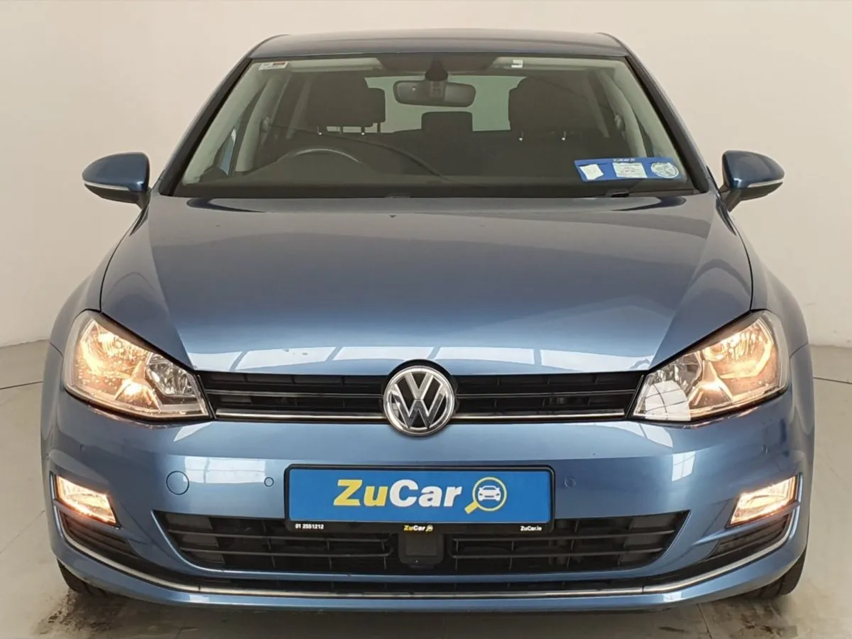 Volkswagen Golf  22 1.2 TSI 5DR 110HP Highline - Image 2