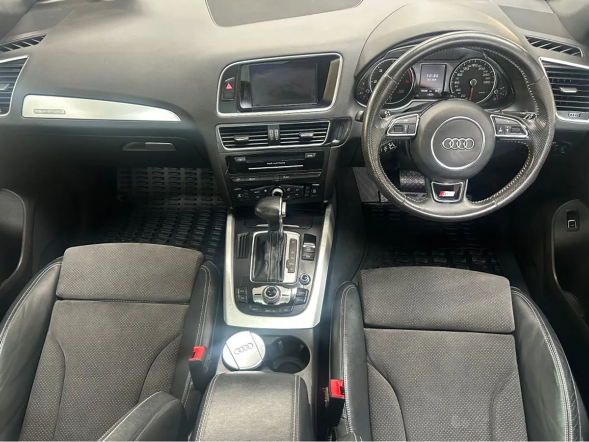 Audi Q5 2.0 TDI 190 Q S-tronic S Line 4DR Auto - Image 2