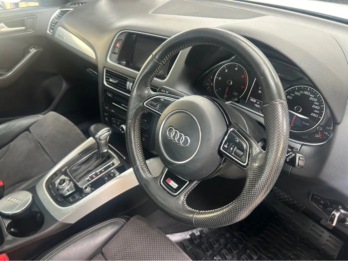 Audi Q5 2.0 TDI 190 Q S-tronic S Line 4DR Auto - Image 4