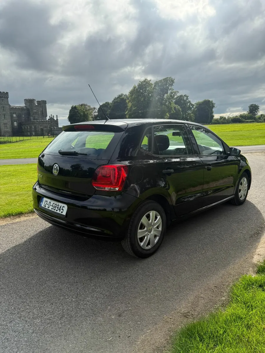 Volkswagen Polo 2012 - Image 2