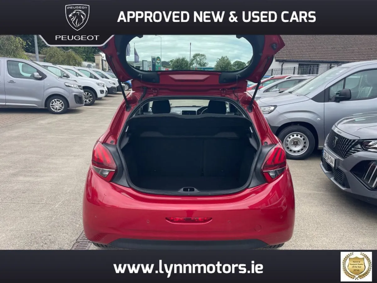 Peugeot 208 Active 1.2 4DR - Image 2