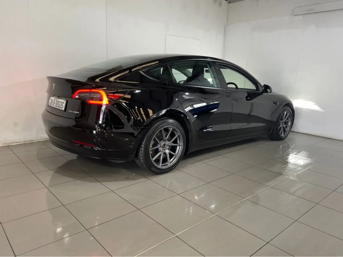 Tesla Model 3 Long Range AWD Dual Motor - Image 4