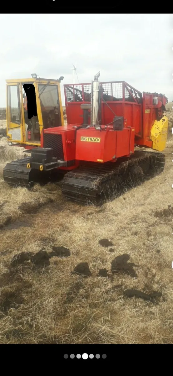 WANTED Self Propelled Turf Hopper - Image 1