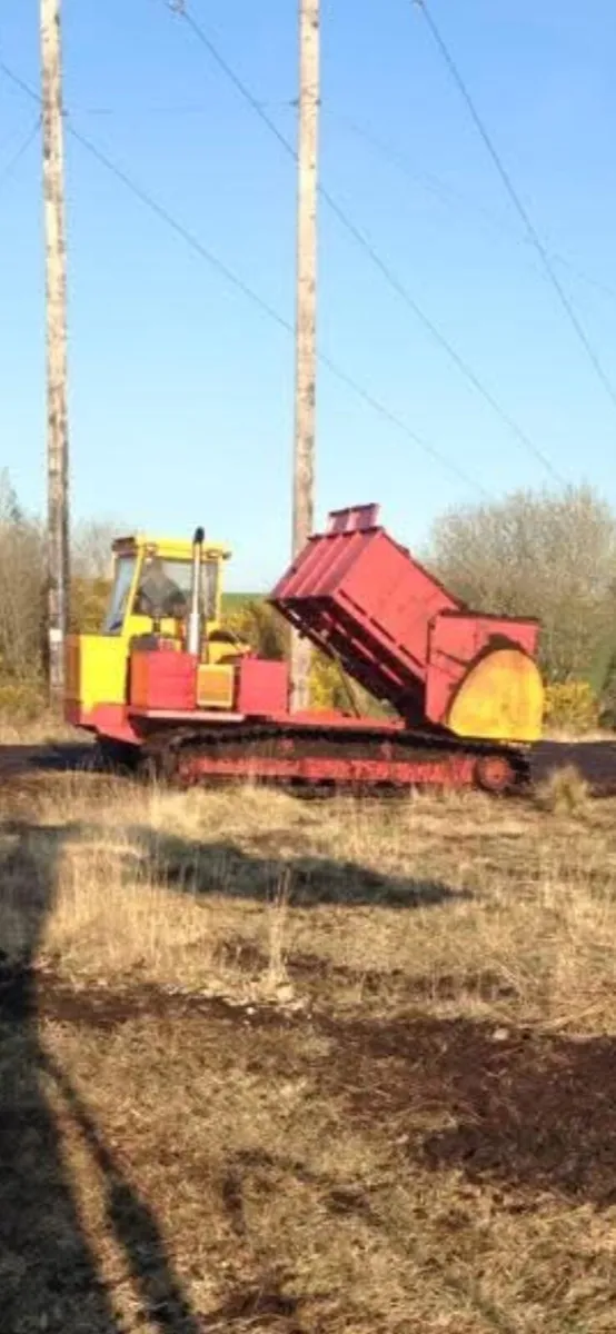 WANTED Self Propelled Turf Hopper - Image 2