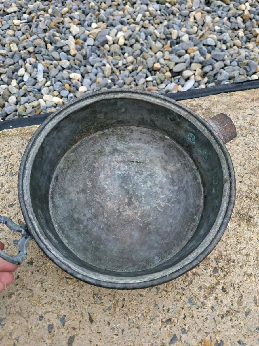 Antique Hammered Copper Pan - Image 3