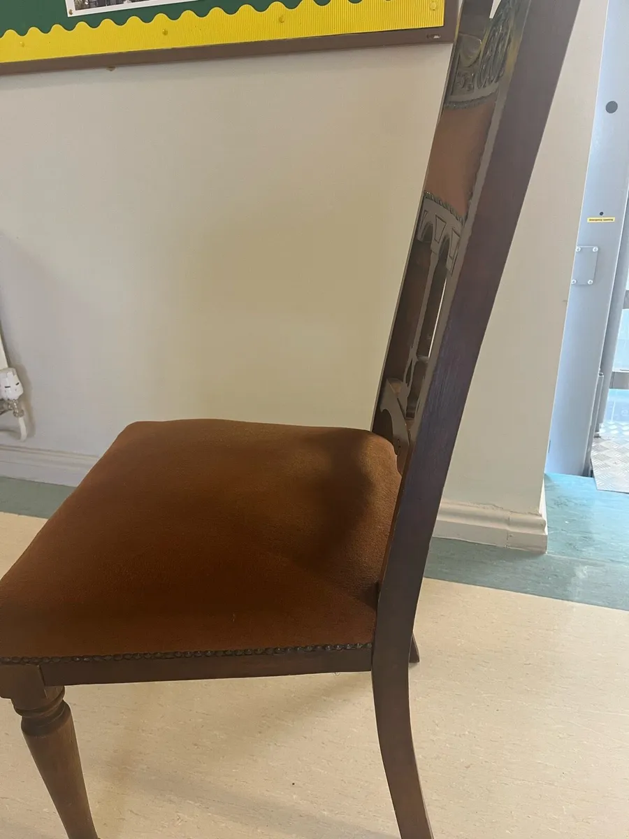 Chairs - Image 4