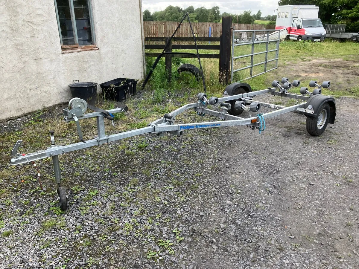 EXTREME ROLLER TRAILER FOR 16-17 BOATS GALVANISED - Image 3