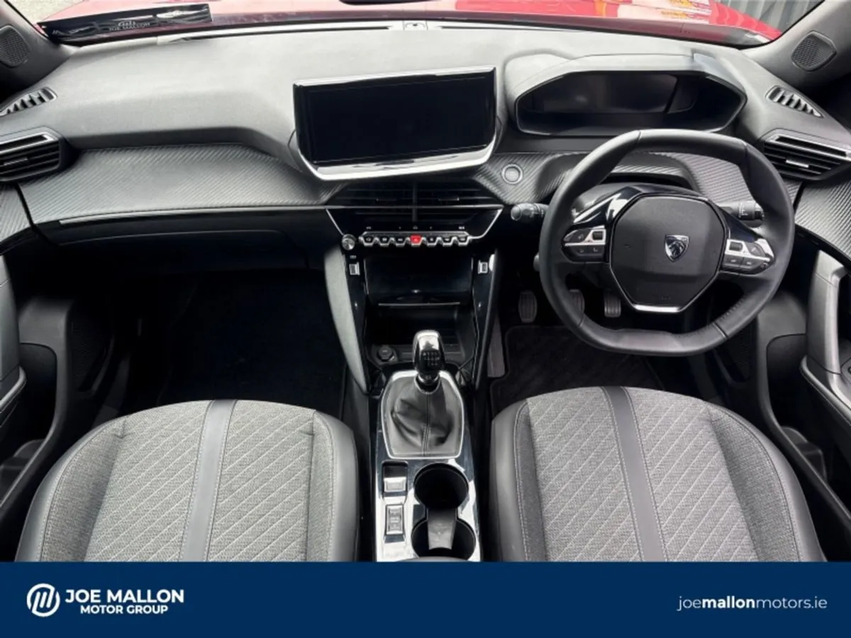 Peugeot 2008 1.2 Puretech 100bhp Allure - Image 3