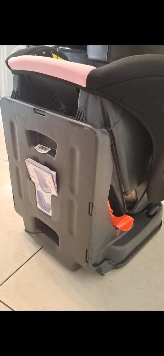 Disney Princess Car seat - Image 2