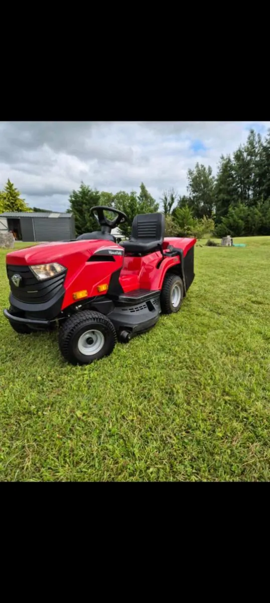 Mountfield 1538H Ride On Lawnmower - Image 1