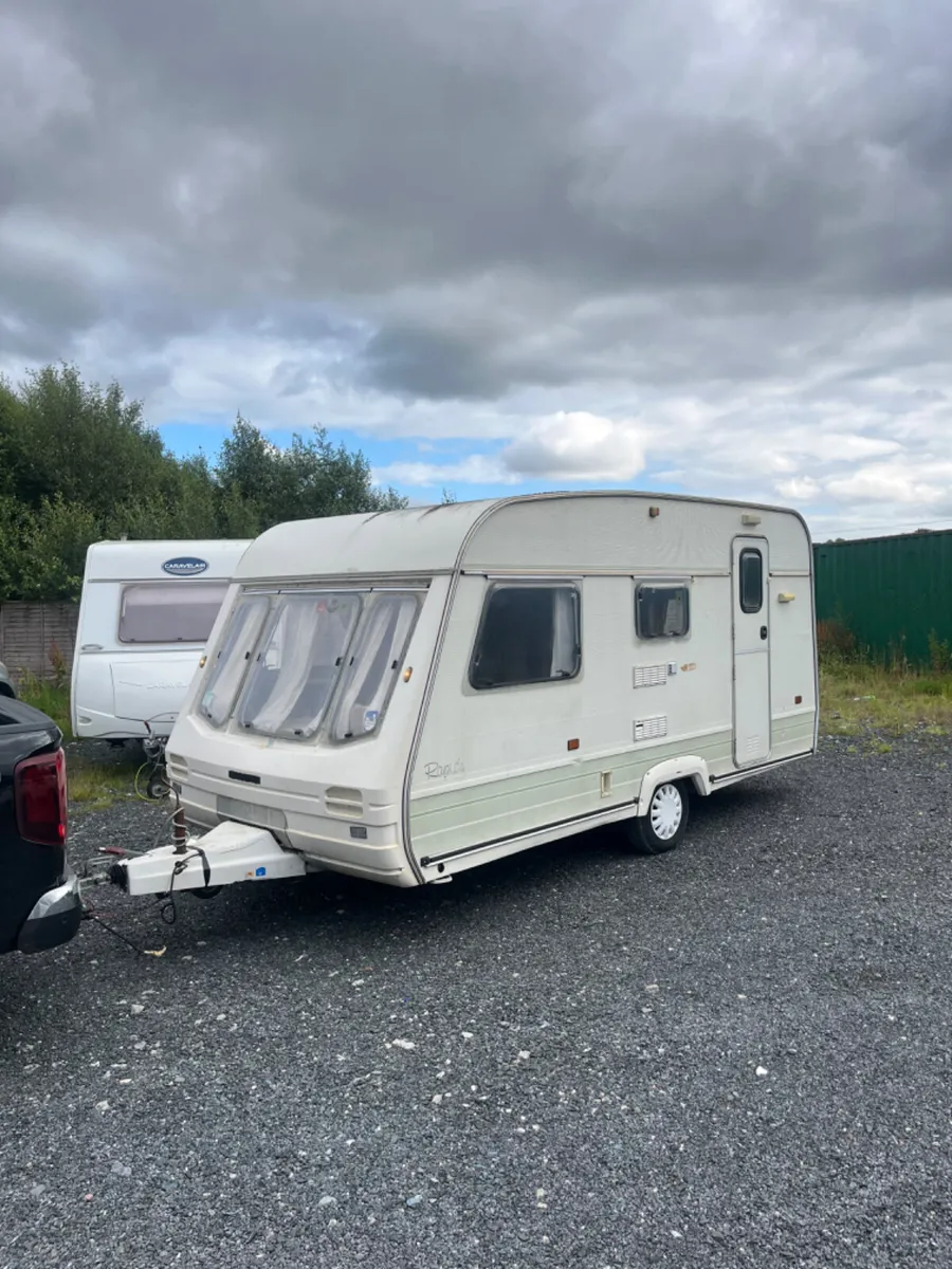 Swift 4 Berth Lightweight Caravan For Sale - Image 1