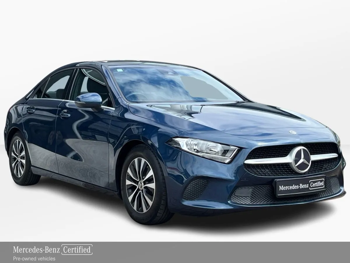 Mercedes-Benz A-Class A 180 Saloon Style - Image 4