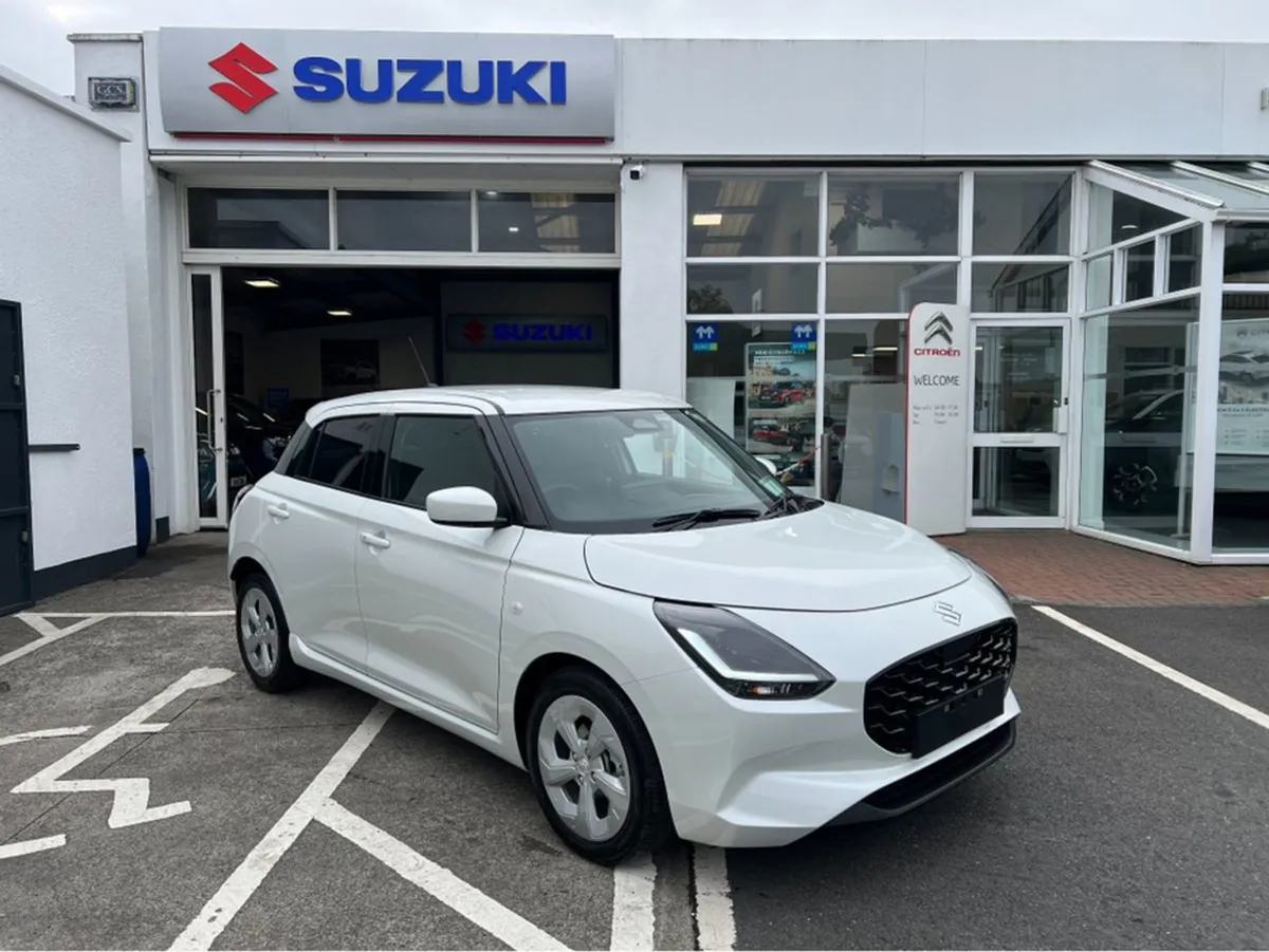 Suzuki Swift 1.2 Mild Hybrid Motion CVT - Image 1