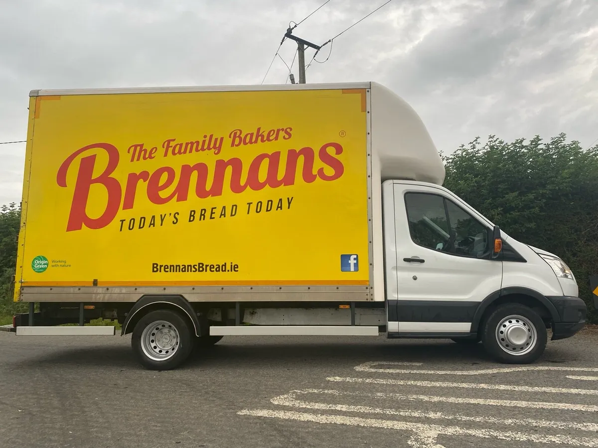 Ford Transit Bread Van - Image 4