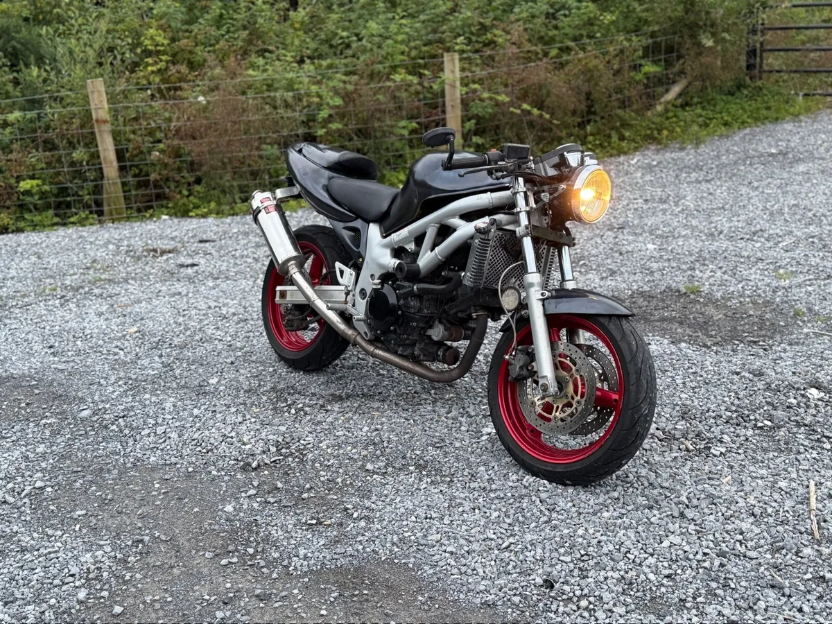 Suzuki sv 650 Delivery available - Image 1