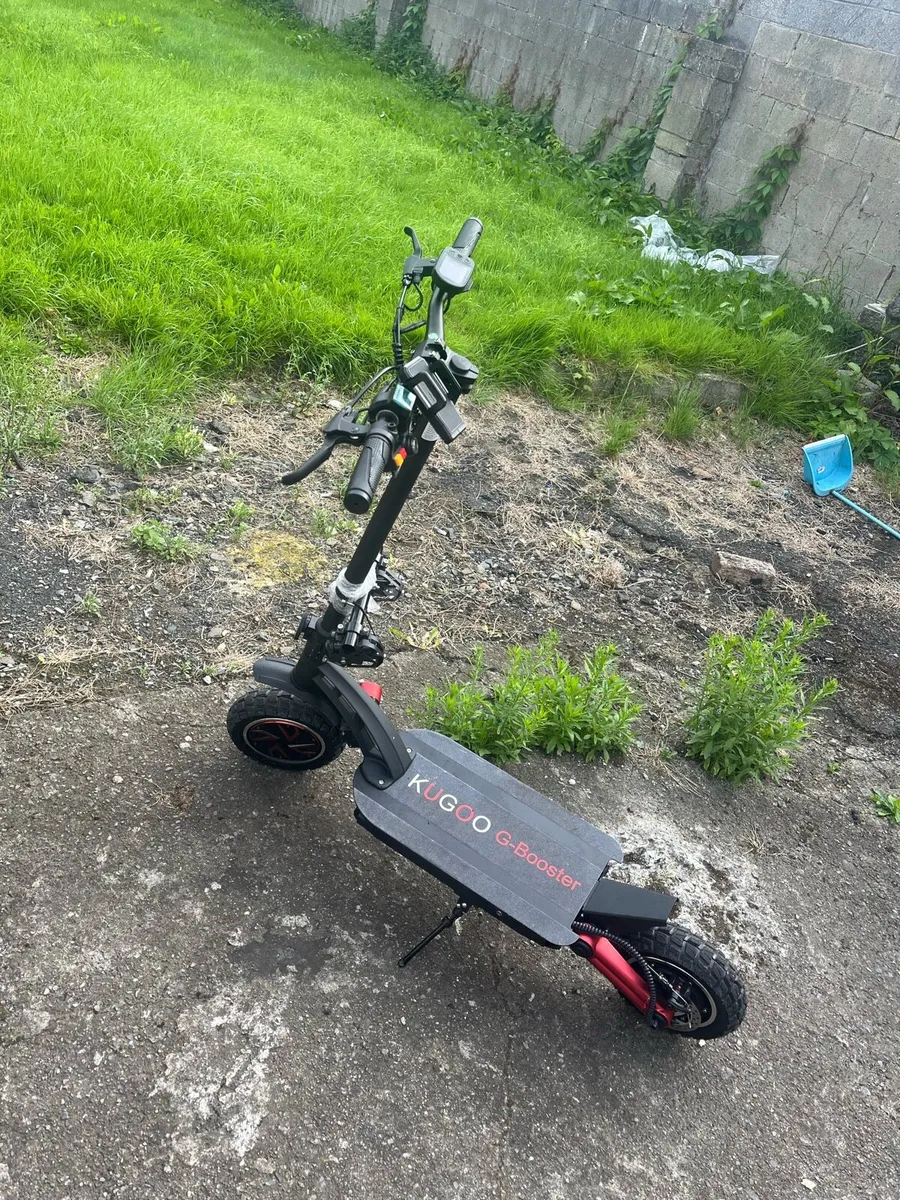 Electric scooter - Image 3