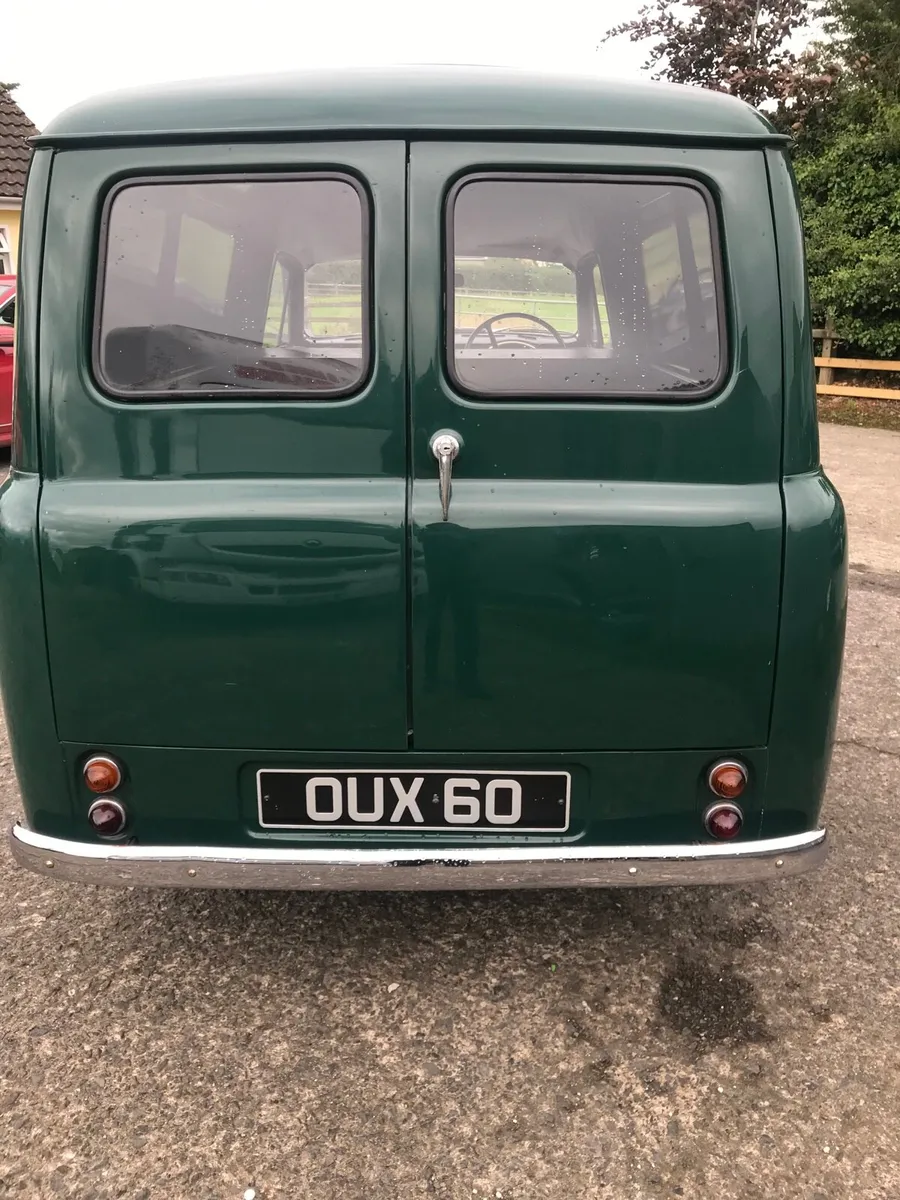 1961 Austin A55 - Image 3