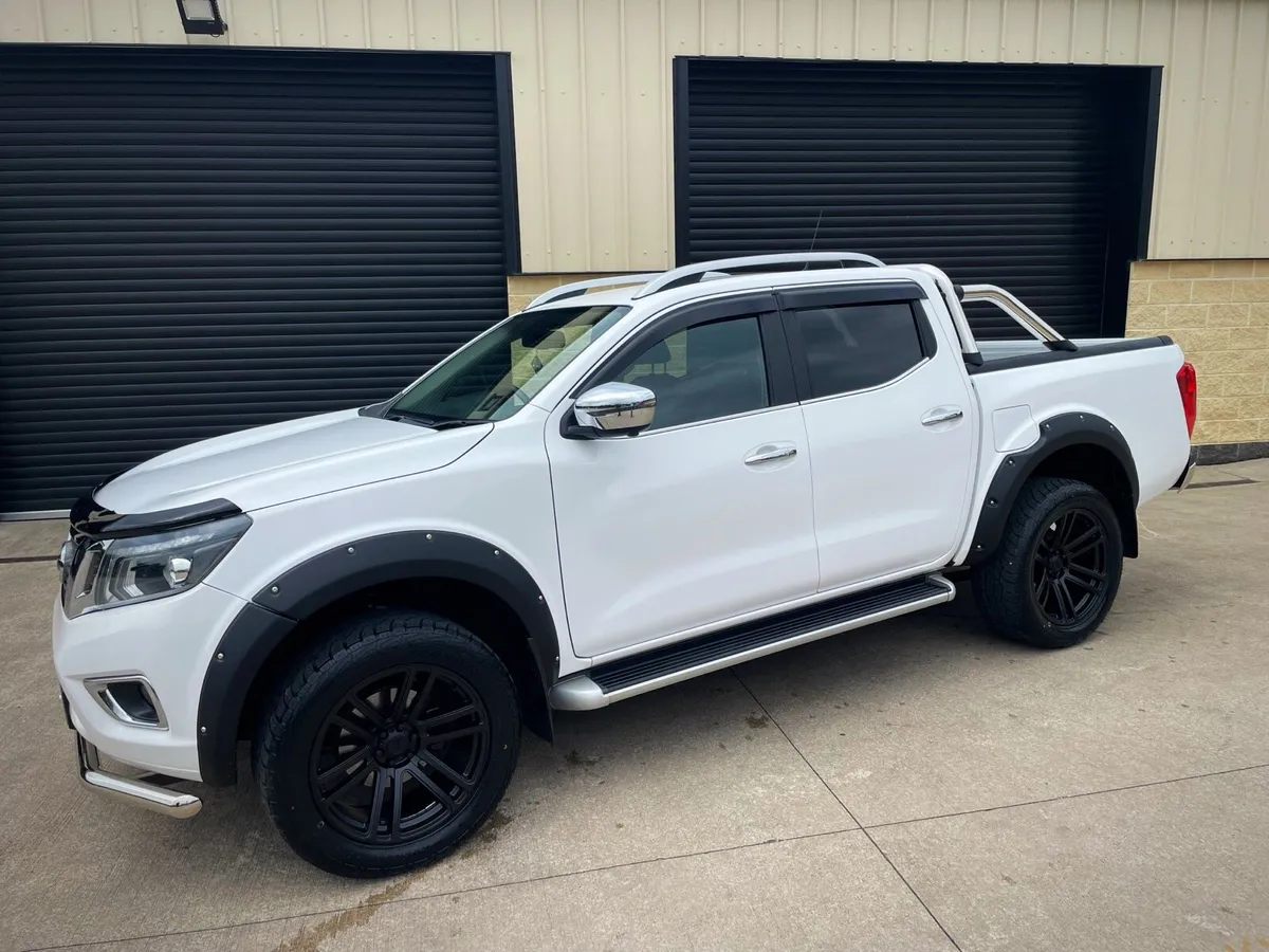 2020 NISSAN NAVARA 2.3 DCI TEKNA AUTO - Image 1