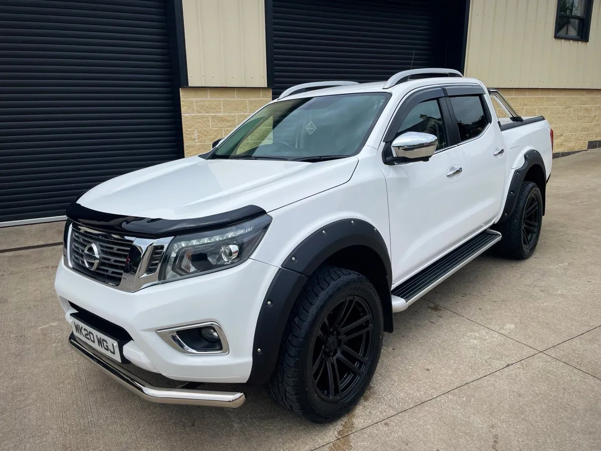 2020 NISSAN NAVARA 2.3 DCI TEKNA AUTO - Image 4