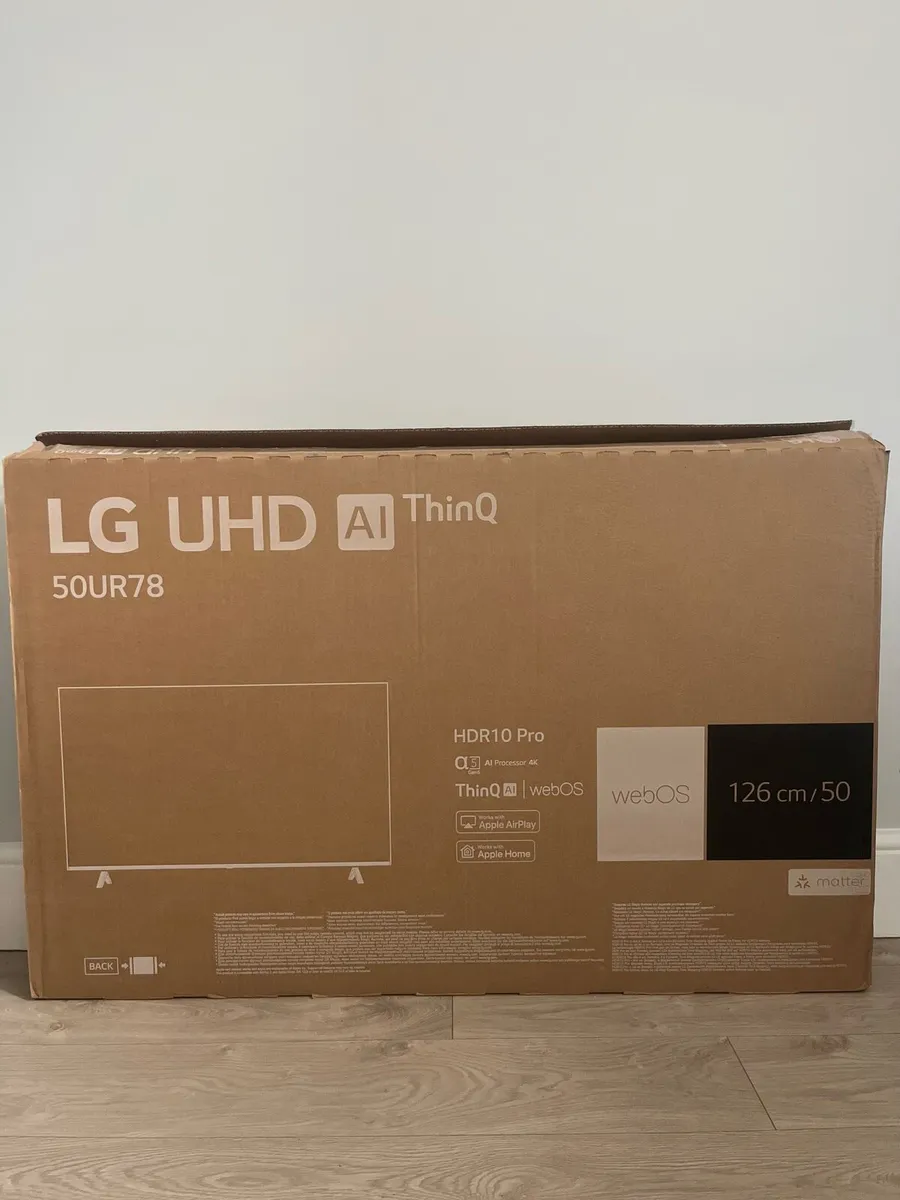 LG 50" 4K UHD SMART TV -like new, boxed ! - Image 1