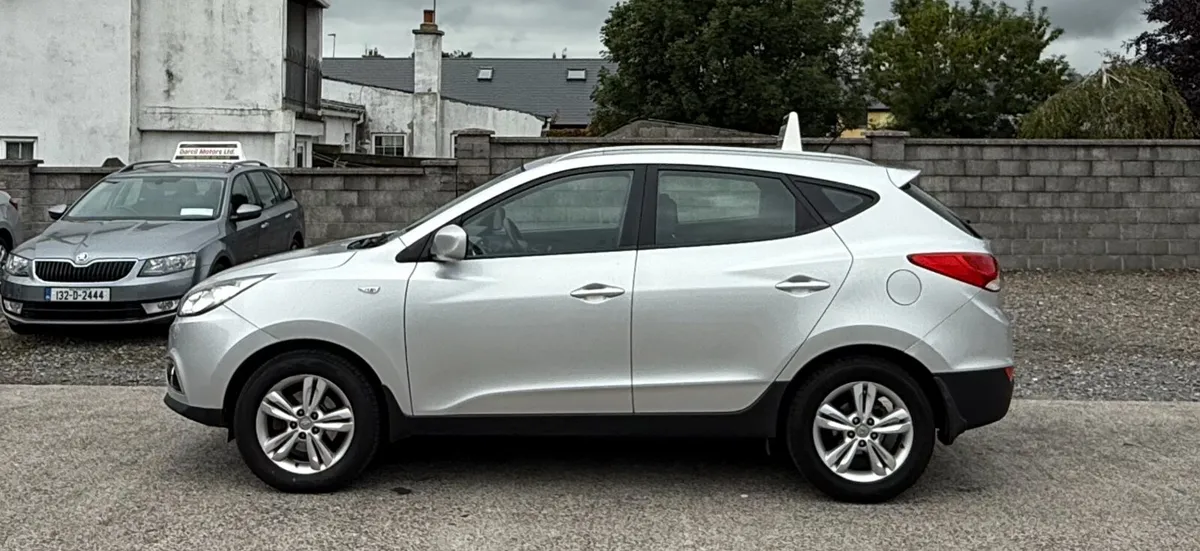 Hyundai ix35 1.7d Nct&Tax - Image 3
