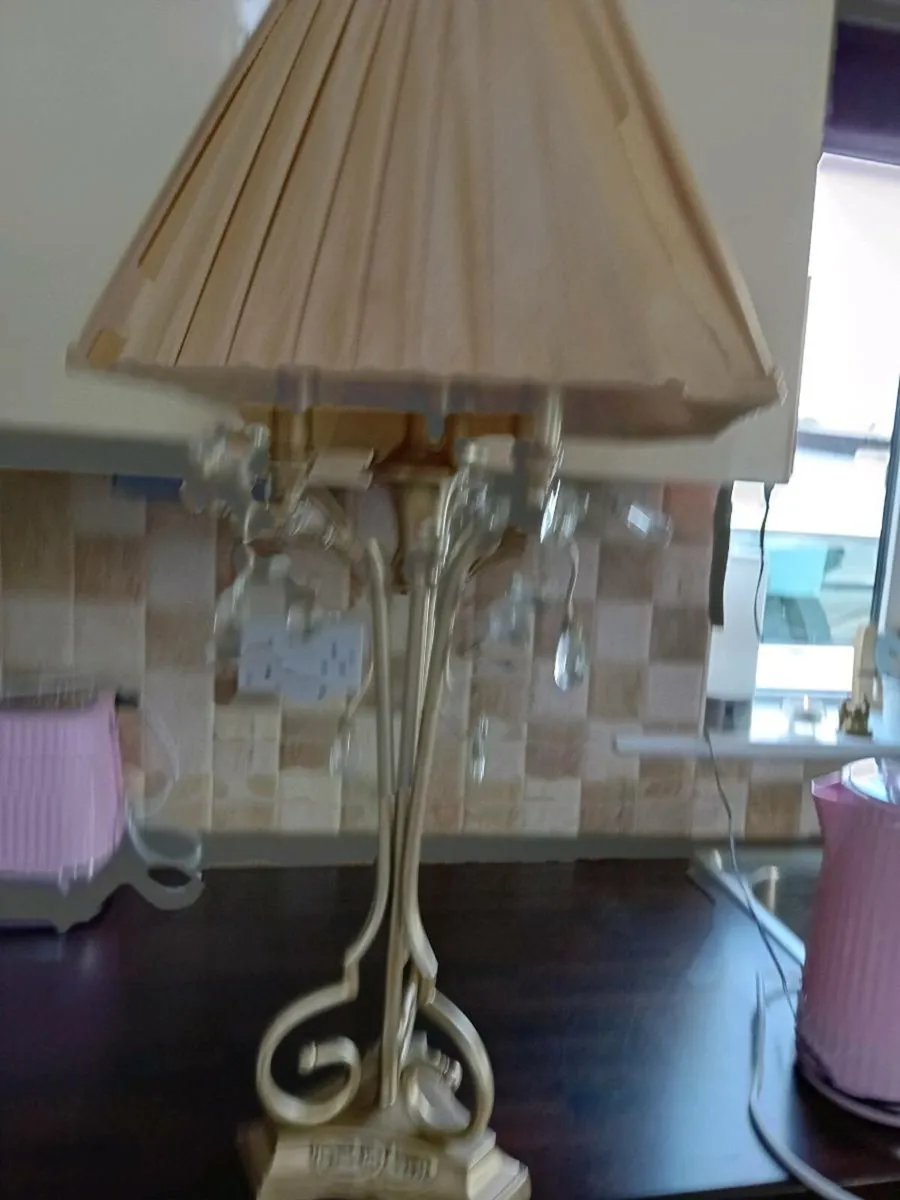 TABLE LAMP ELECTRIC - Image 1