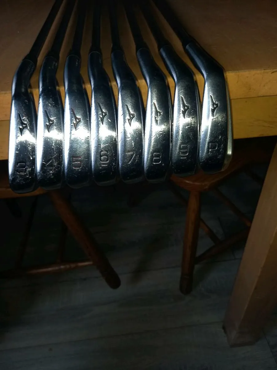 Mizuno irons - Image 1