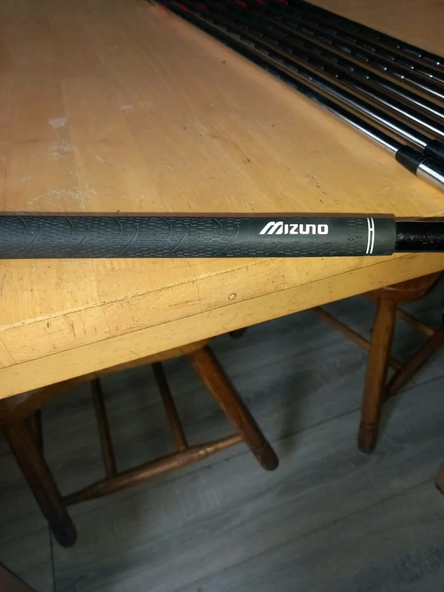 Mizuno irons - Image 3
