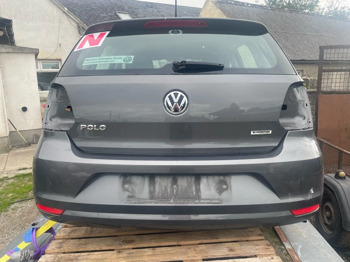 2015 mk6 Volkswagen Polo for breaking - Image 1