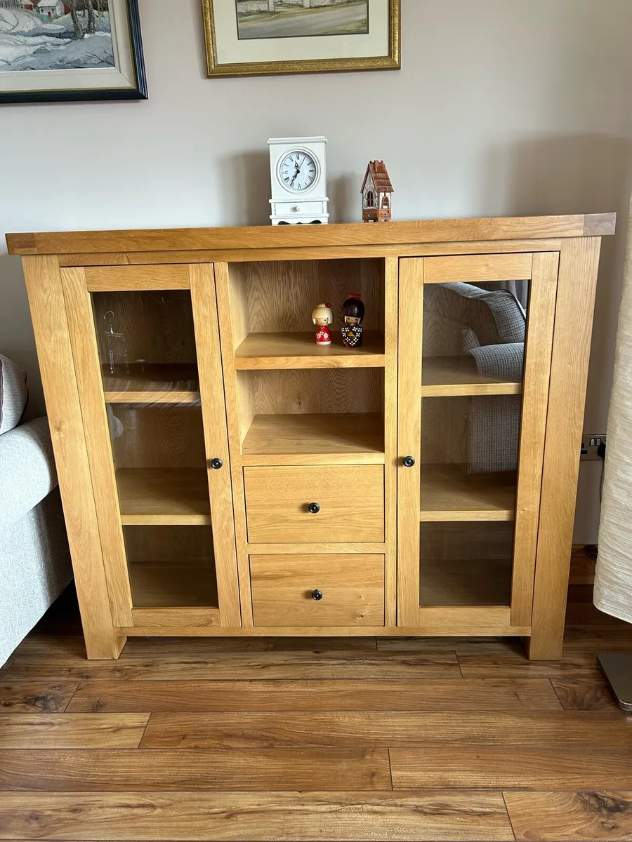 Oak Display Cabinet - Image 3