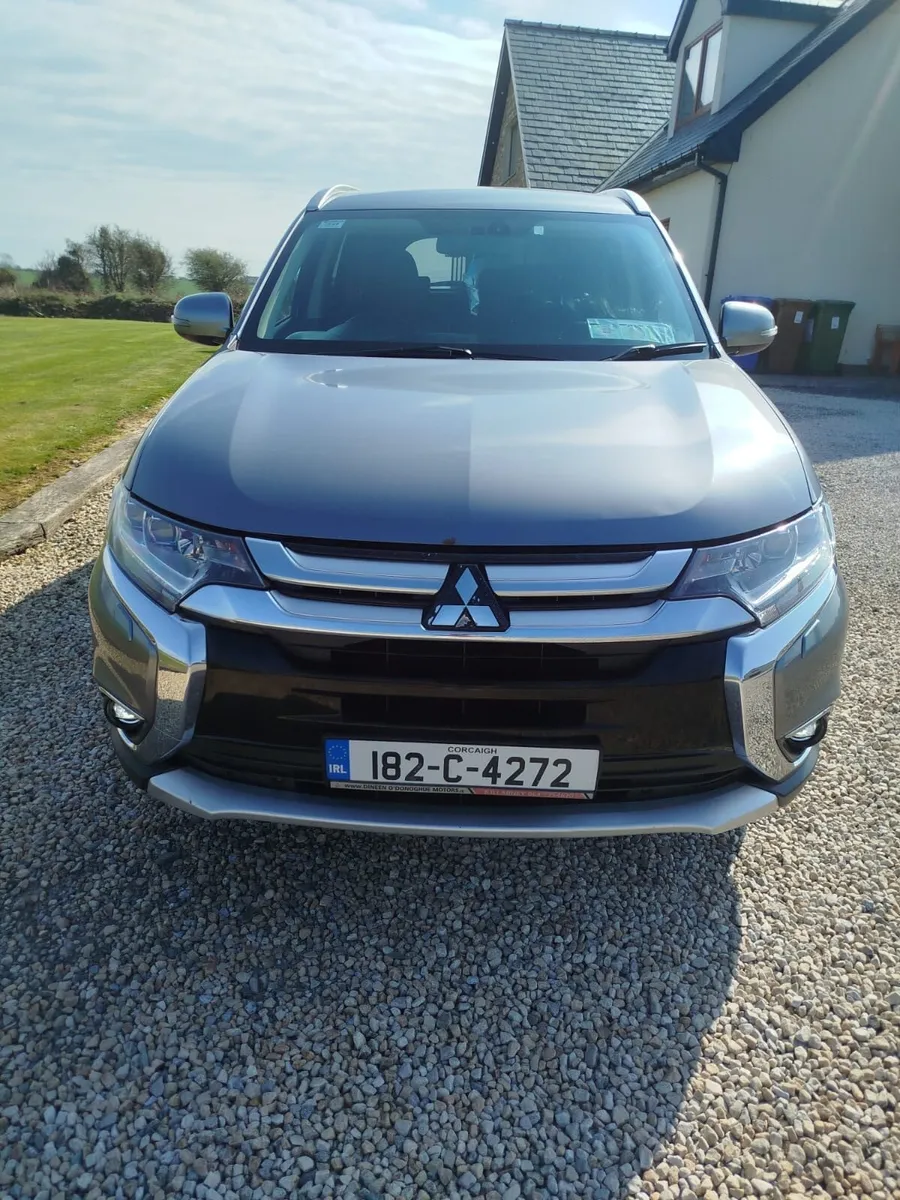 Mitsubishi Outlander - Image 2