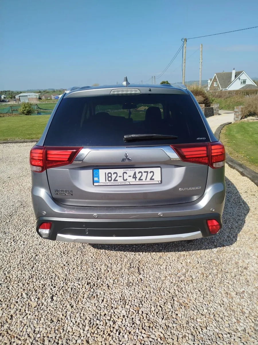 Mitsubishi Outlander - Image 4