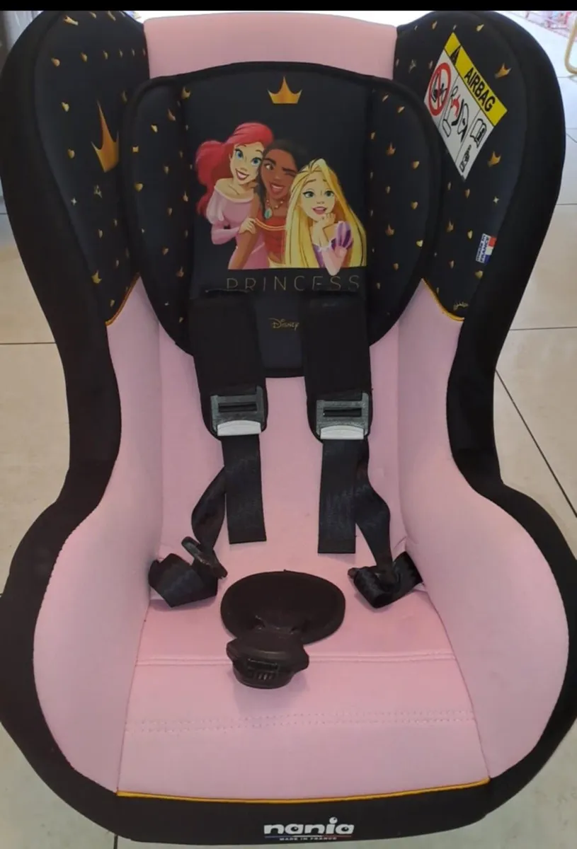 Disney Princess Car seat - Image 1