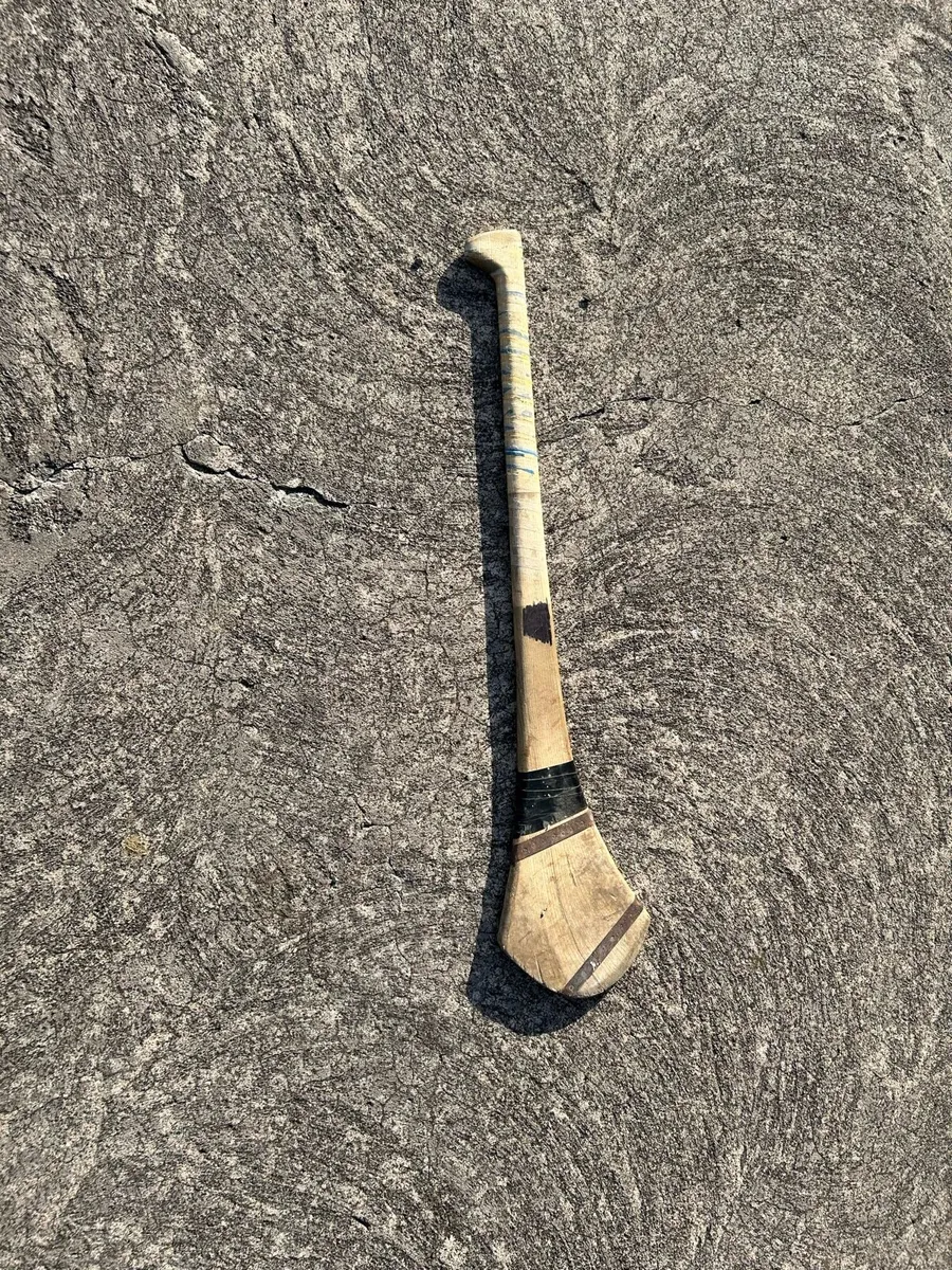 Hurleys - Image 3