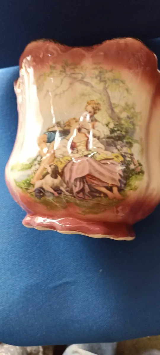 ShannonBridge Pottery Plant Pot - Image 1