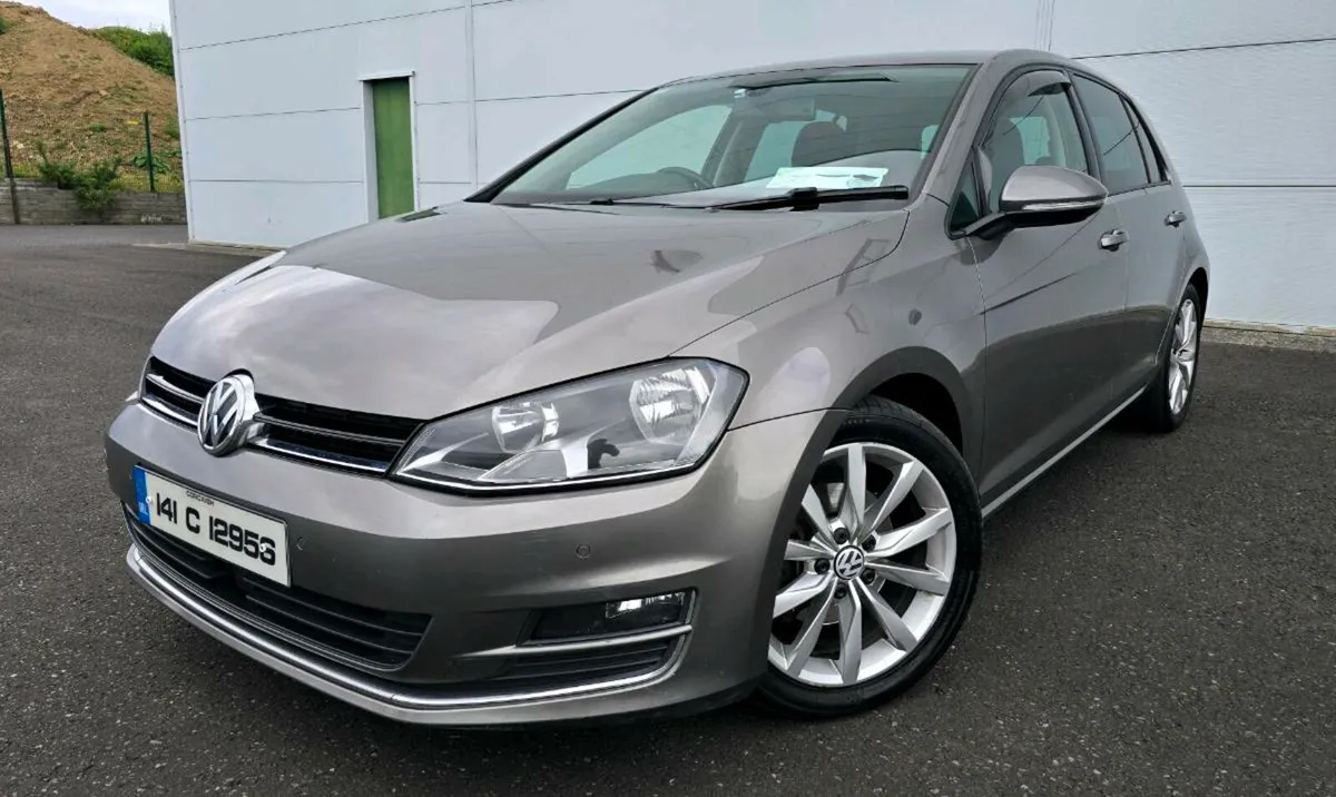 2014 VW Golf Highline 2.0 TDI Automatic - Image 3